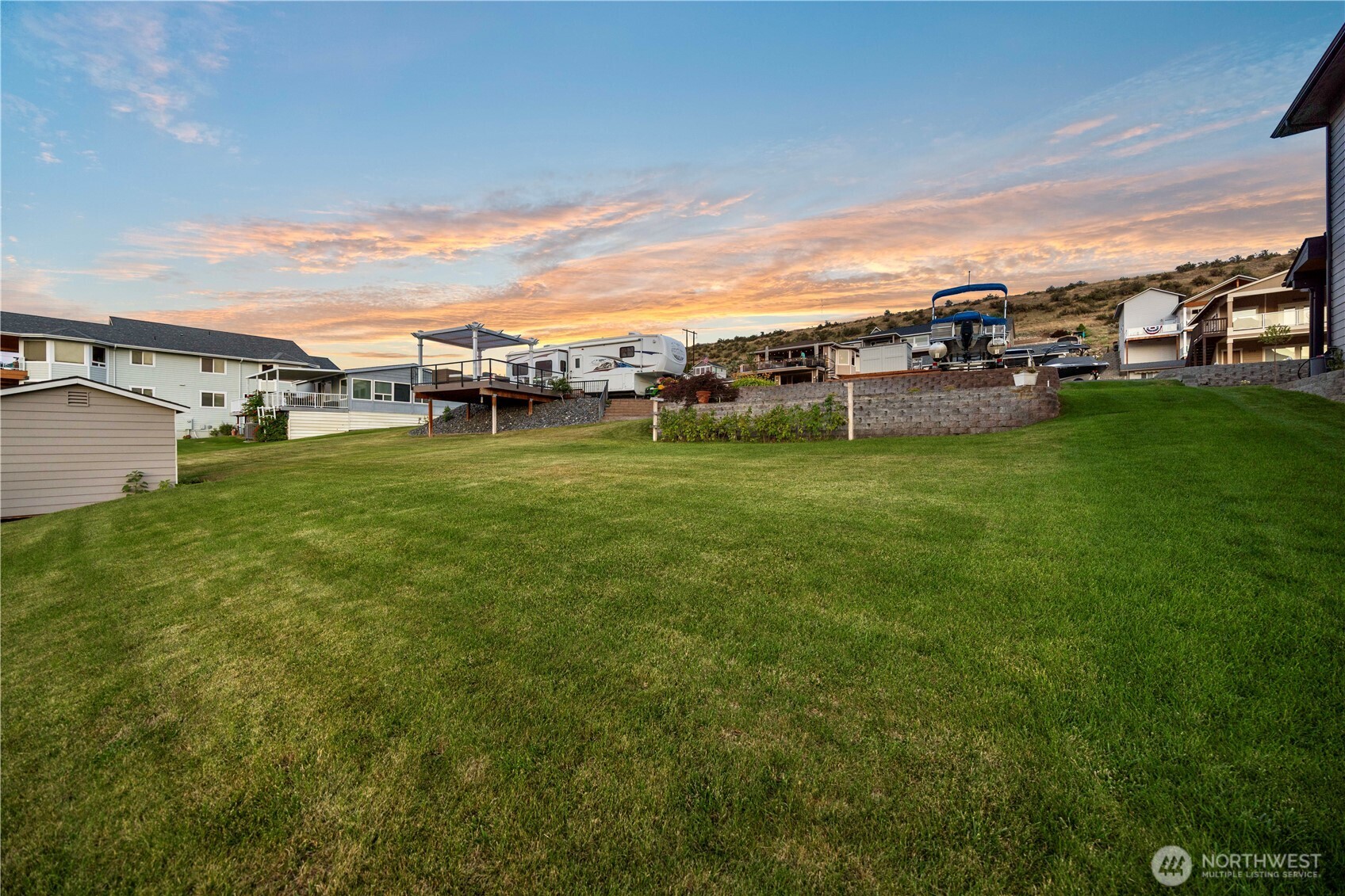 501 W Entiat Dr