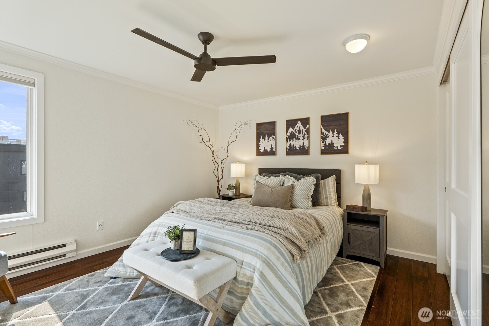 733 Lake Street S Unit: 301
