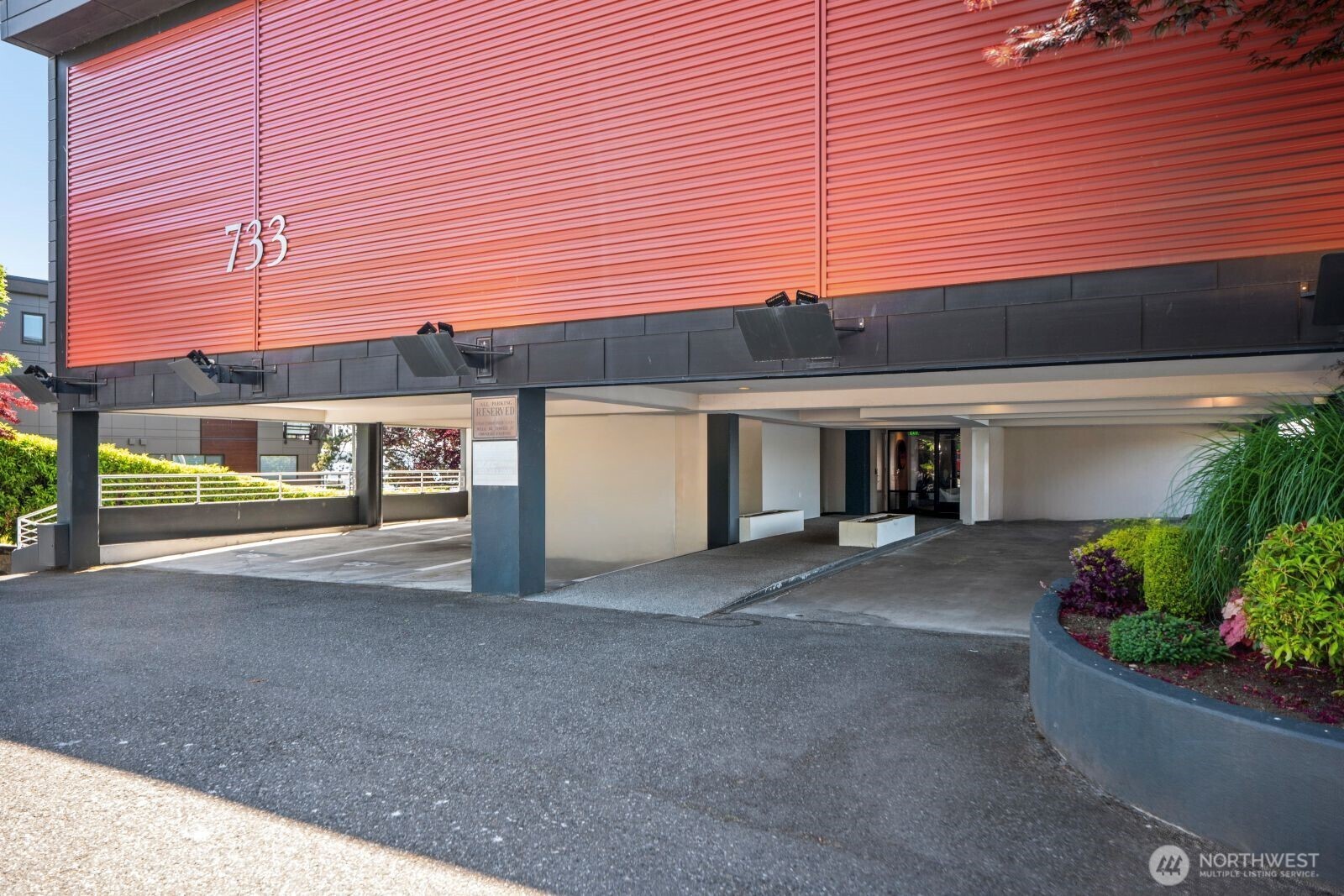 733 Lake Street S Unit: 301
