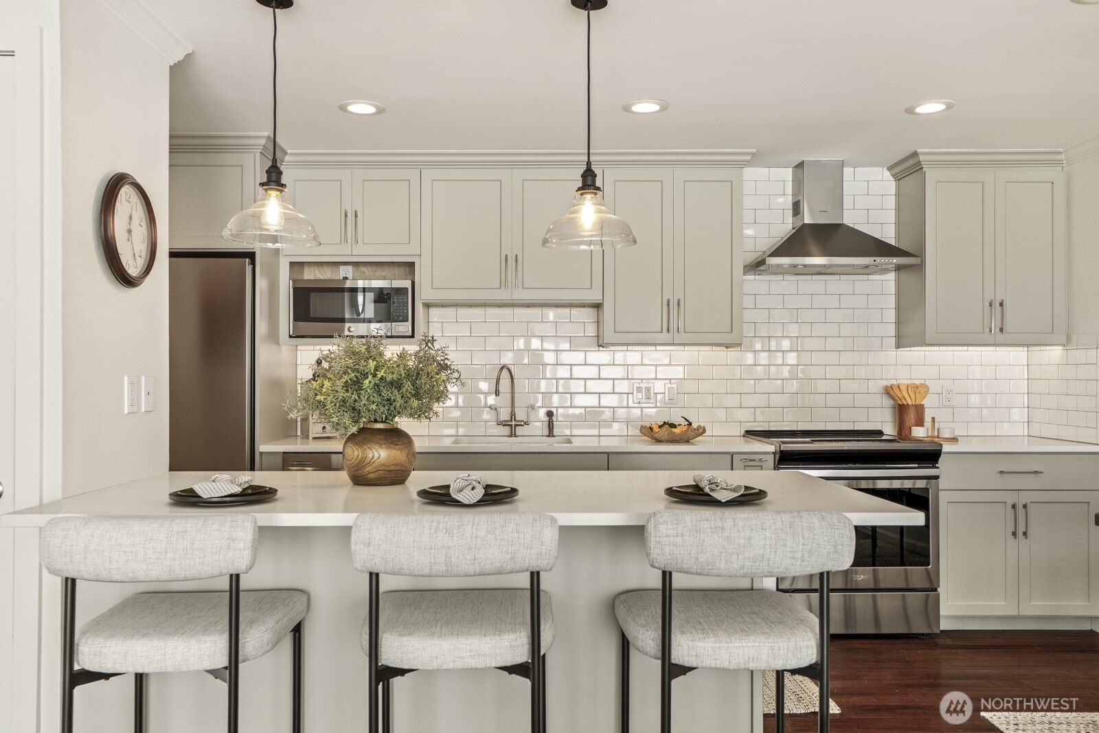 733 Lake Street S Unit: 301