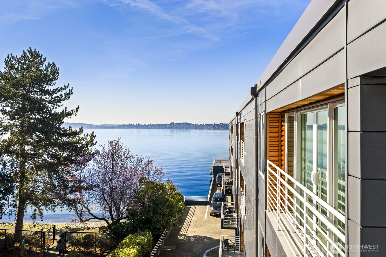 733 Lake Street S Unit: 301