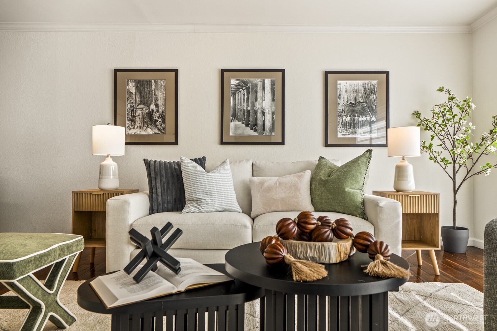 733 Lake Street S Unit: 301