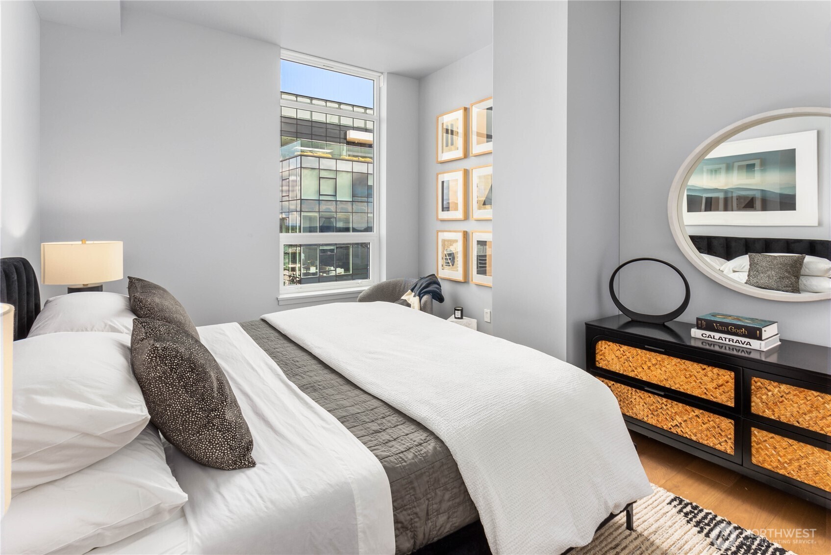 121 Stewart Street Unit: 3402