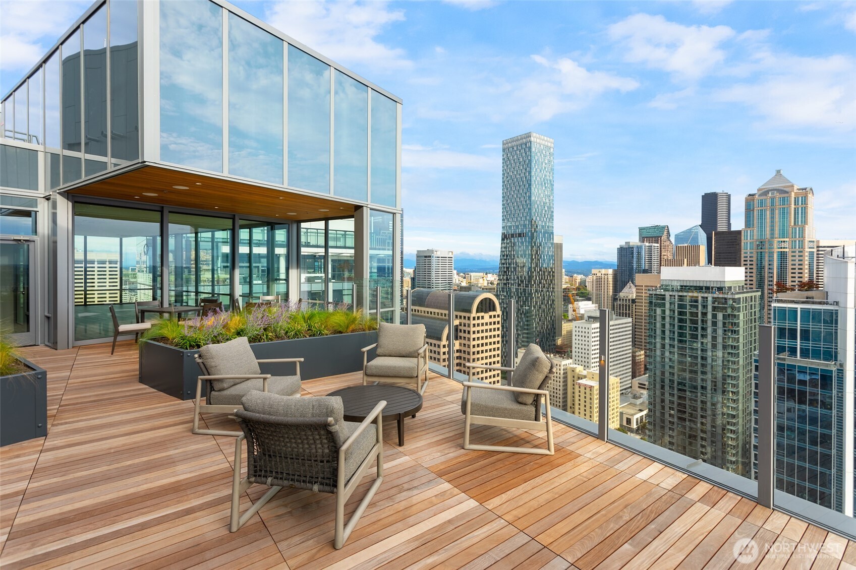 121 Stewart Street Unit: 2505