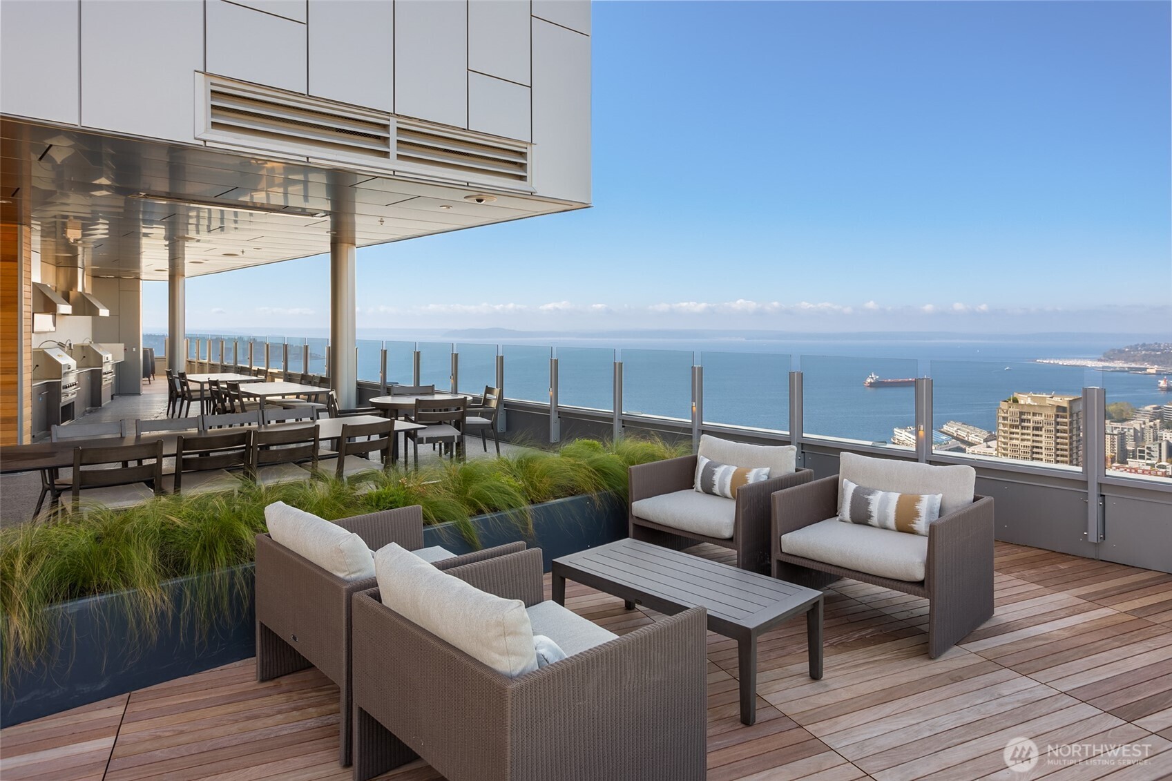 121 Stewart Street Unit: 2505