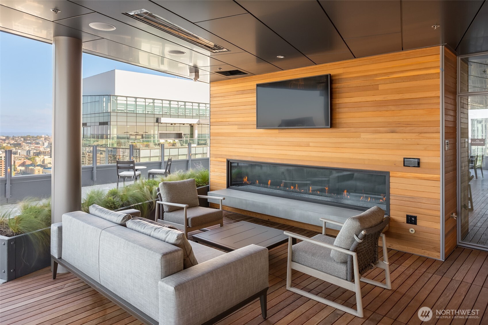 121 Stewart Street Unit: 2505
