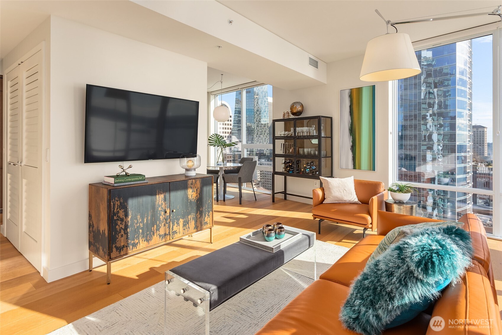 121 Stewart Street Unit: 2505