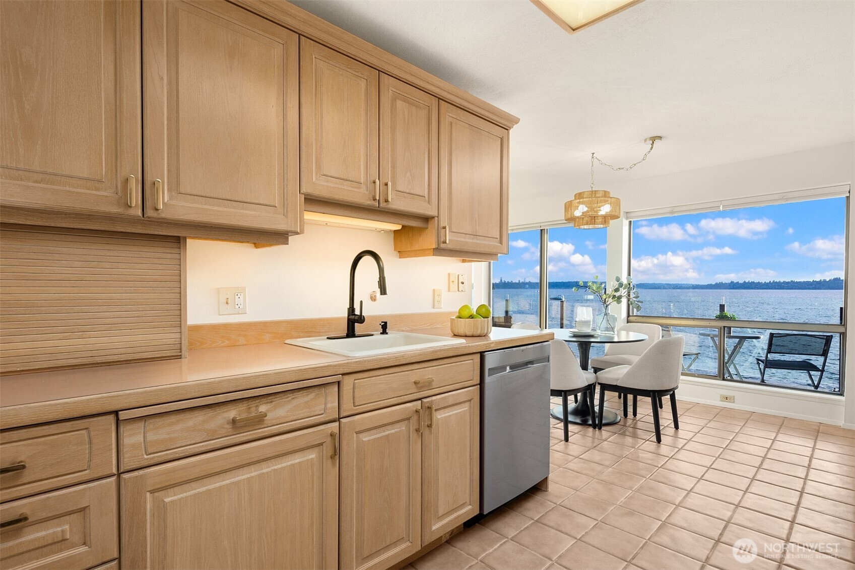 6225 Lake Washington Boulevard NE Unit: 209