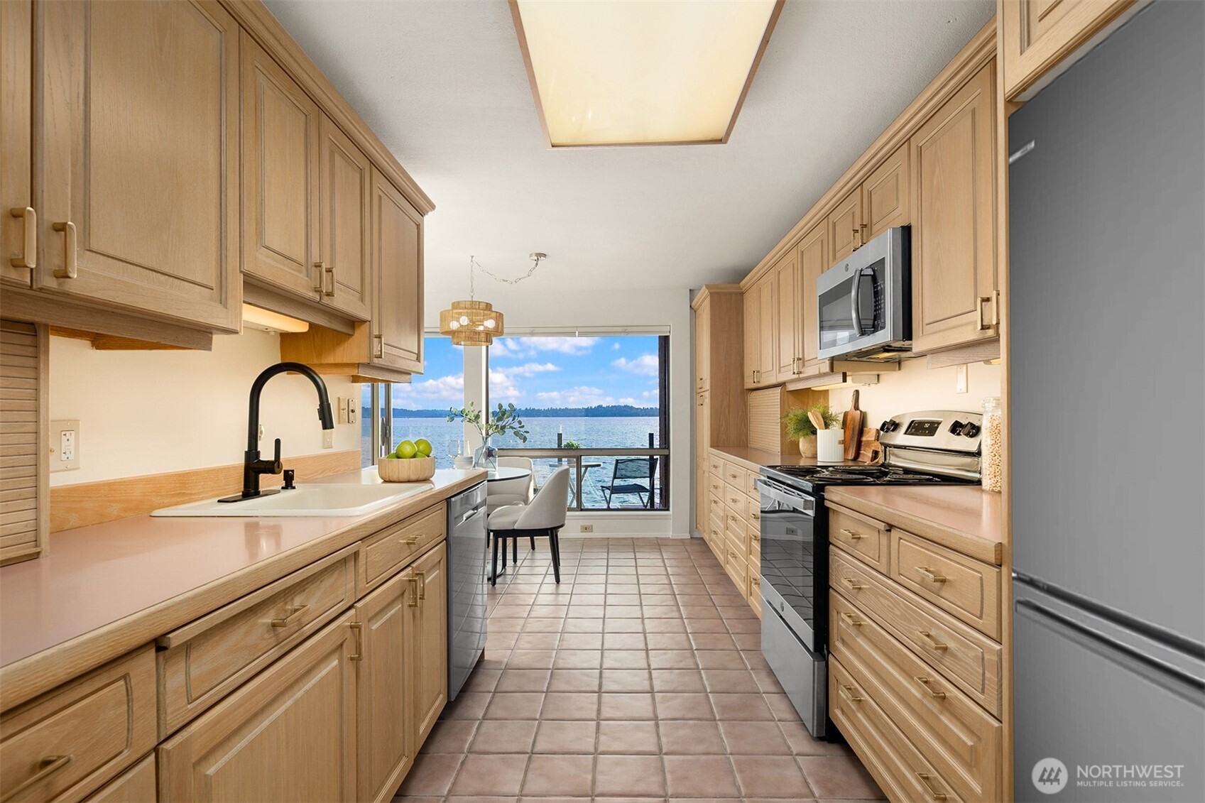 6225 Lake Washington Boulevard NE Unit: 209
