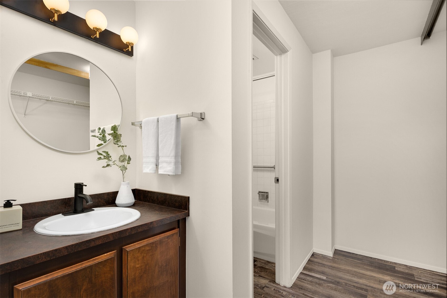 6225 Lake Washington Boulevard NE Unit: 209