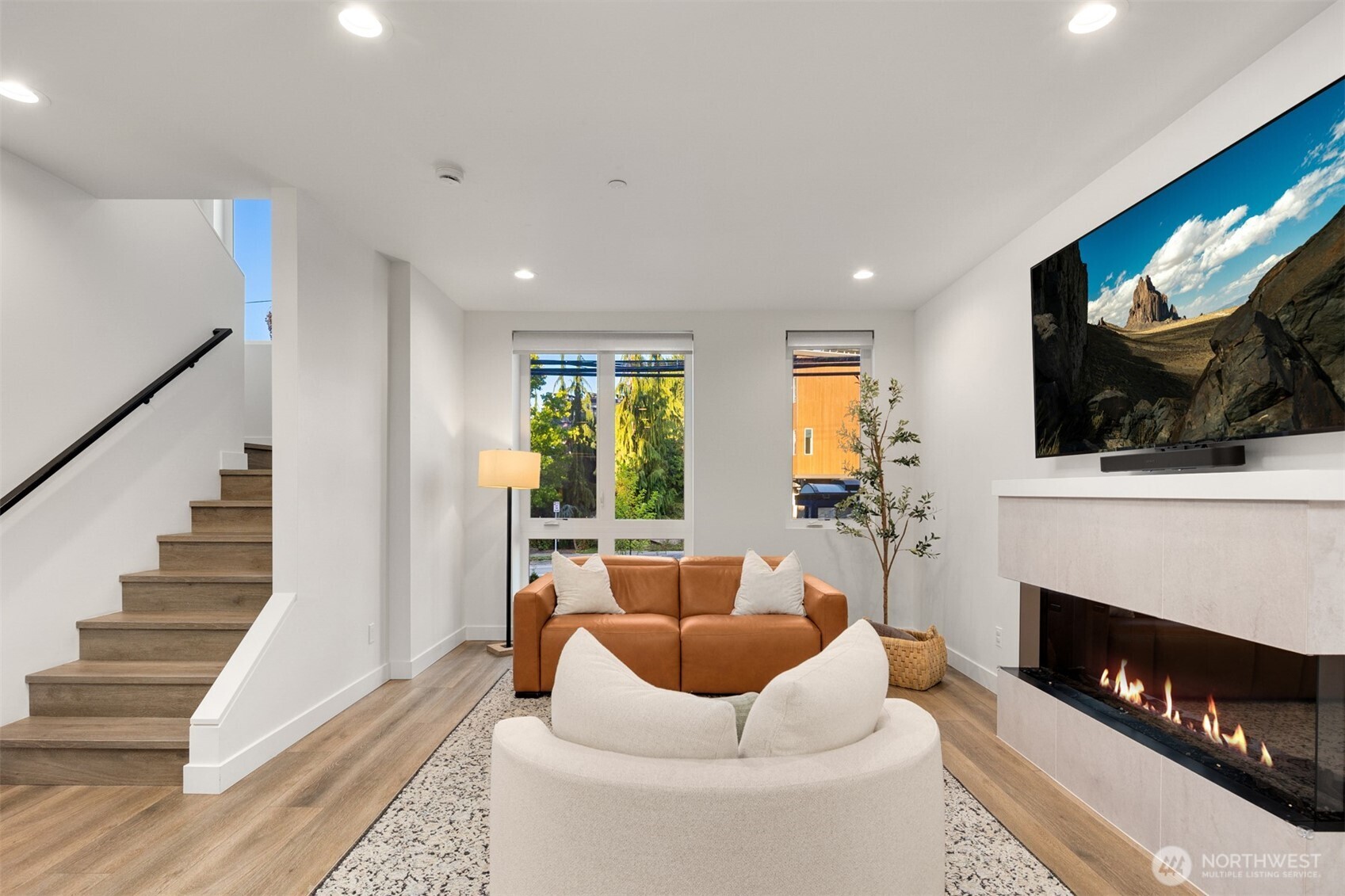 117 6th Street Unit: C