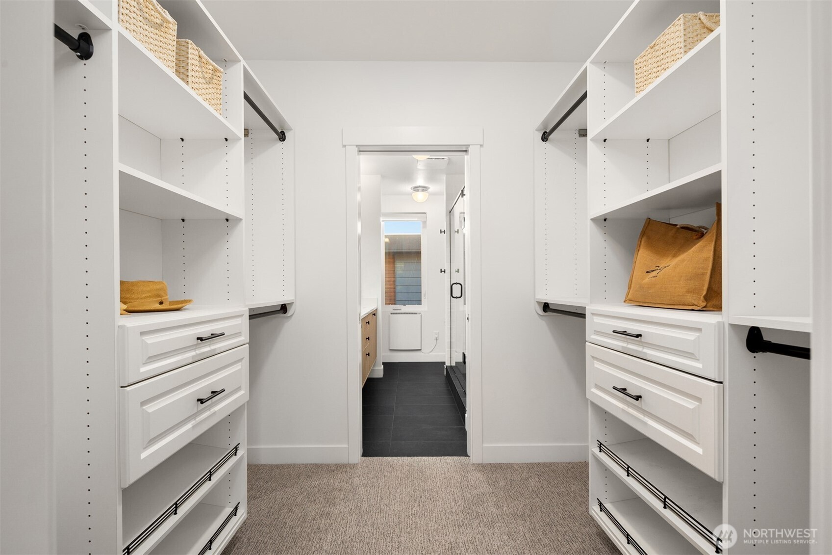 117 6th Street Unit: C