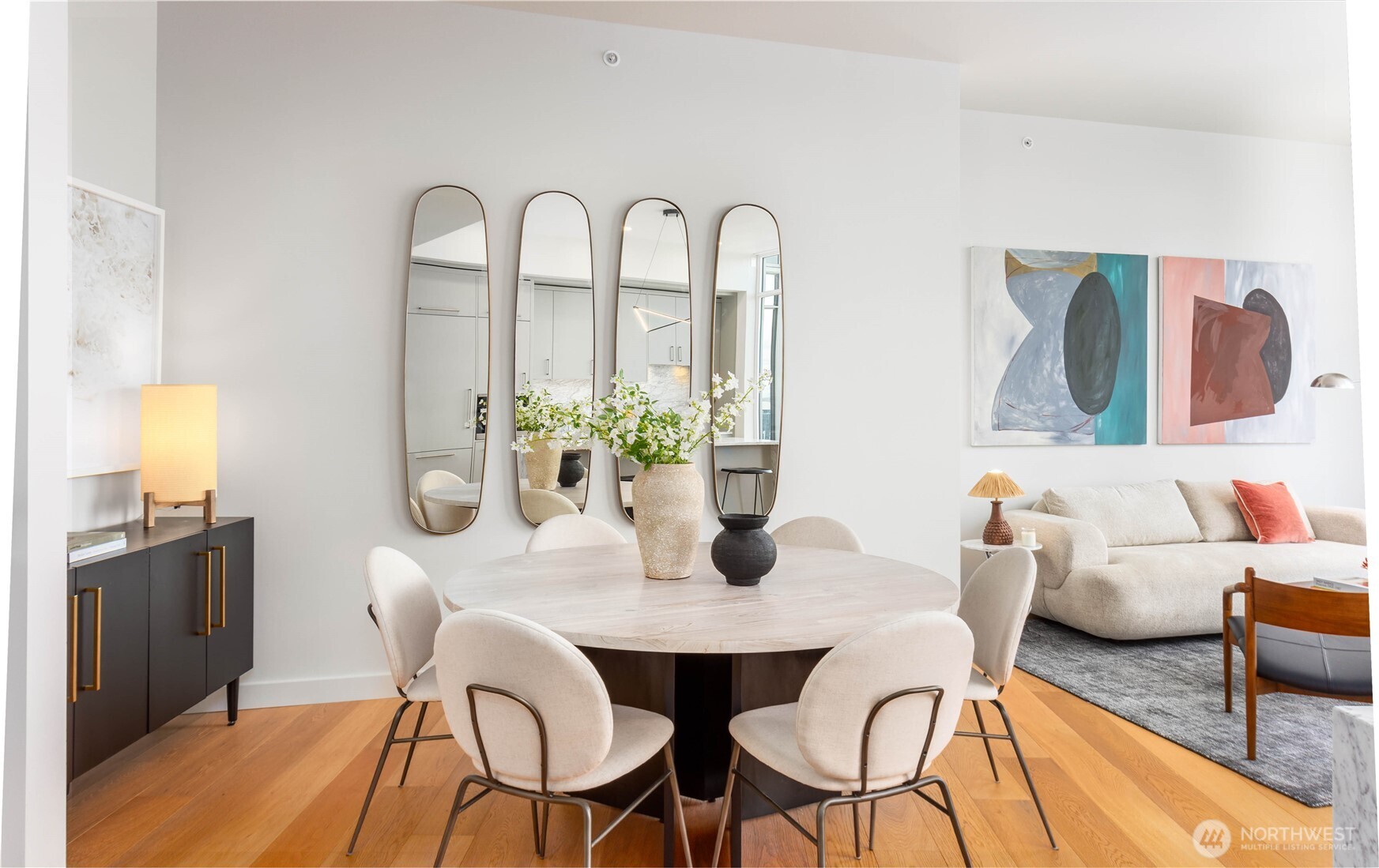 121 Stewart Street Unit: 3402