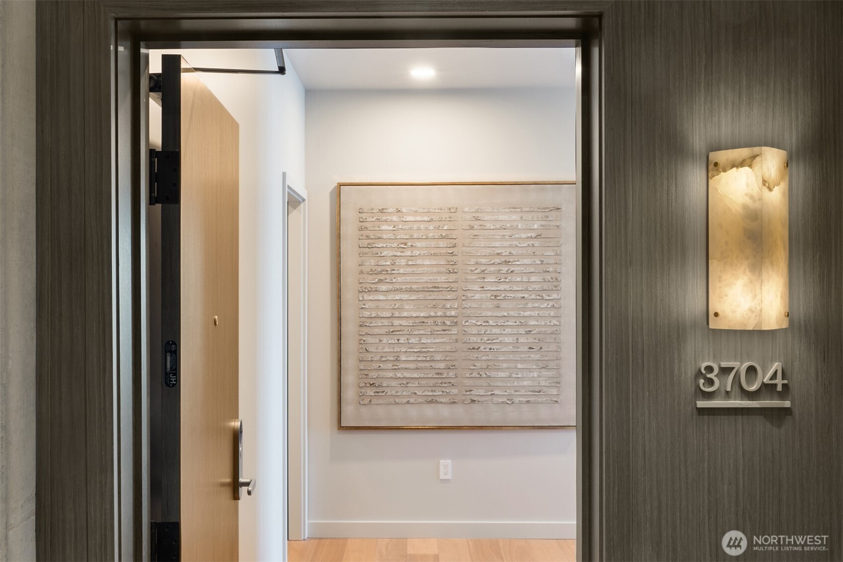 121 Stewart Street Unit: 3704
