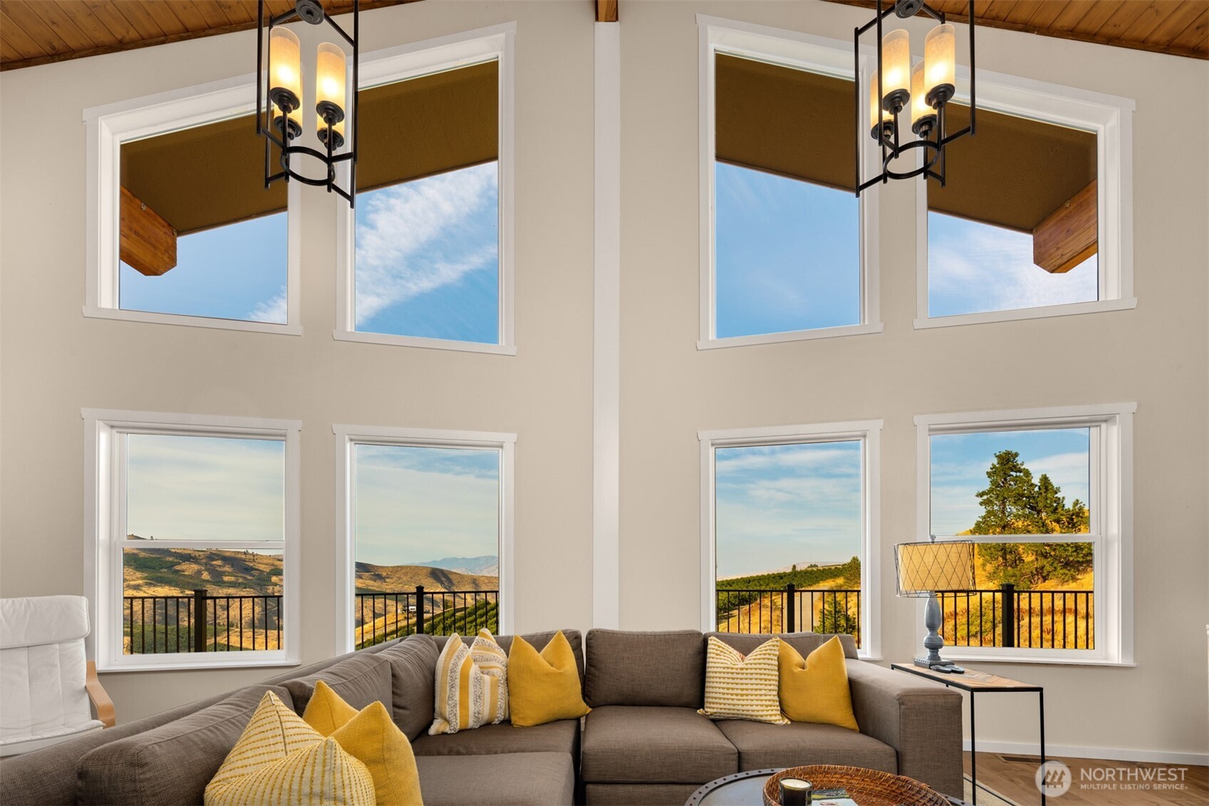 5342 Whispering Ridge Drive