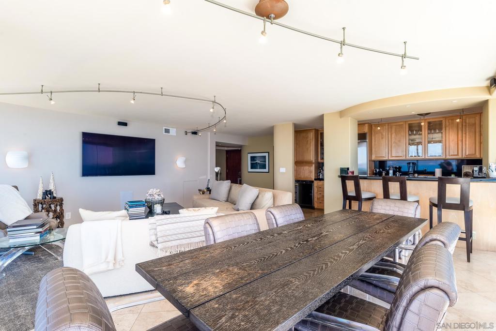 1720 Avenida Del Mundo 604