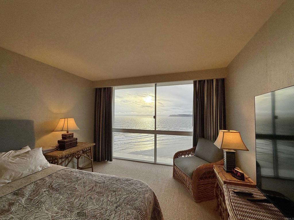 1720 Avenida Del Mundo 1402