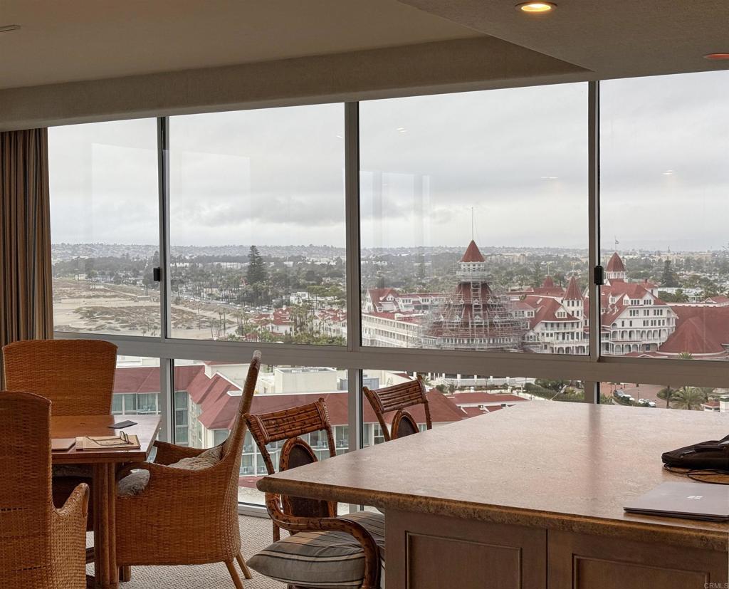 1720 Avenida Del Mundo 1402