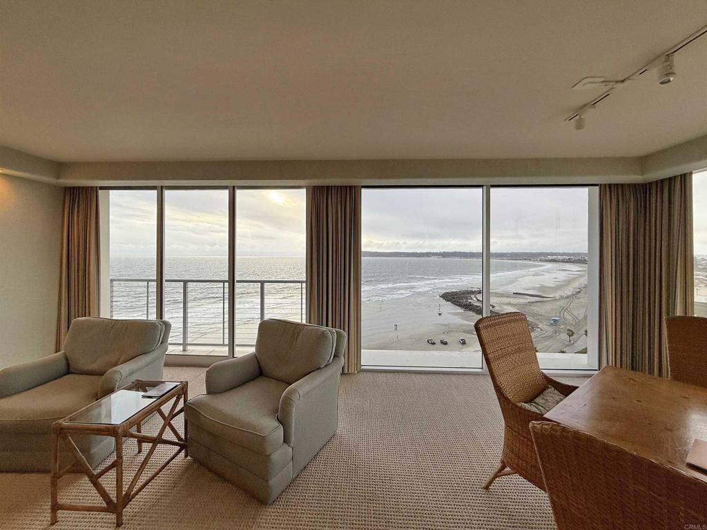 1720 Avenida Del Mundo 1402