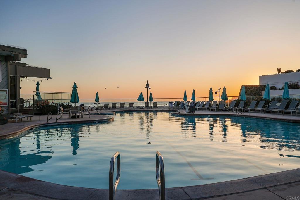 1820 Avenida del Mundo 306