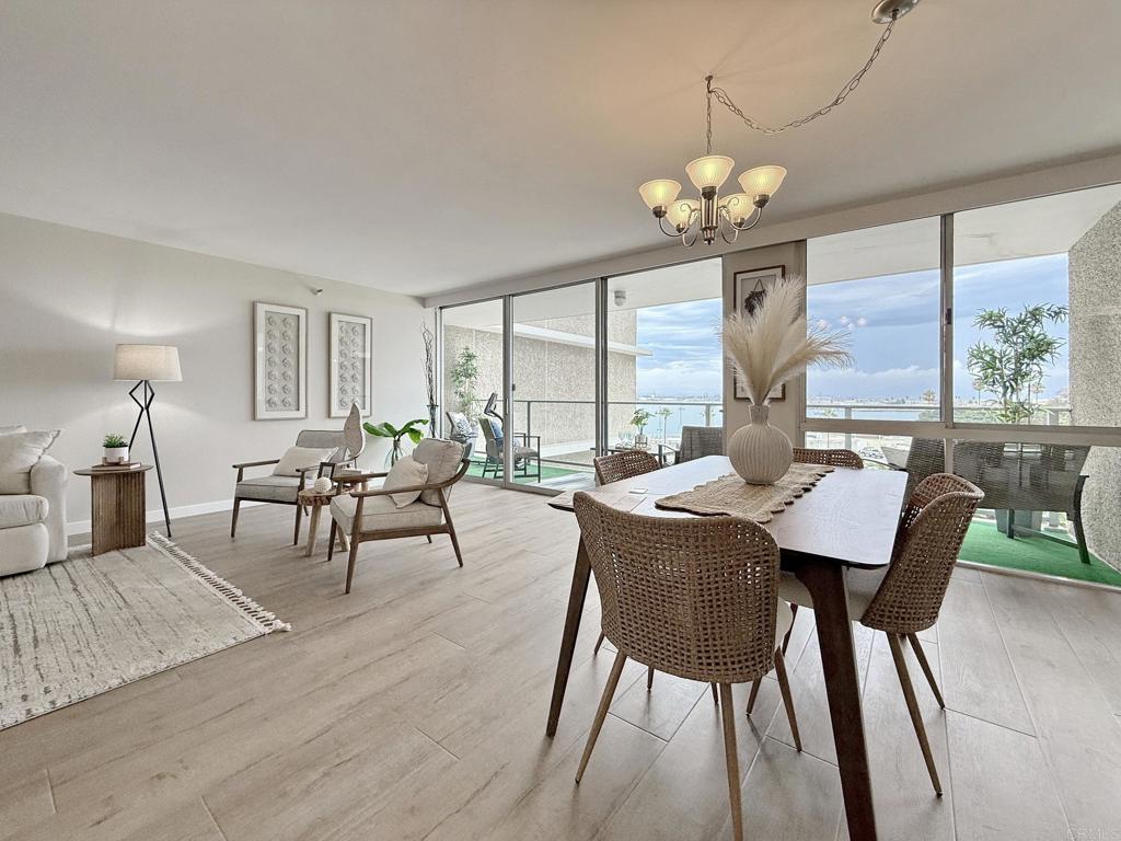 1820 Avenida del Mundo 306