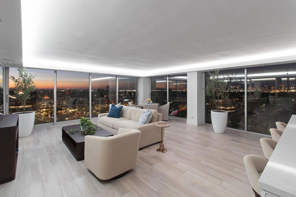 1710 Avenida del Mundo 1408