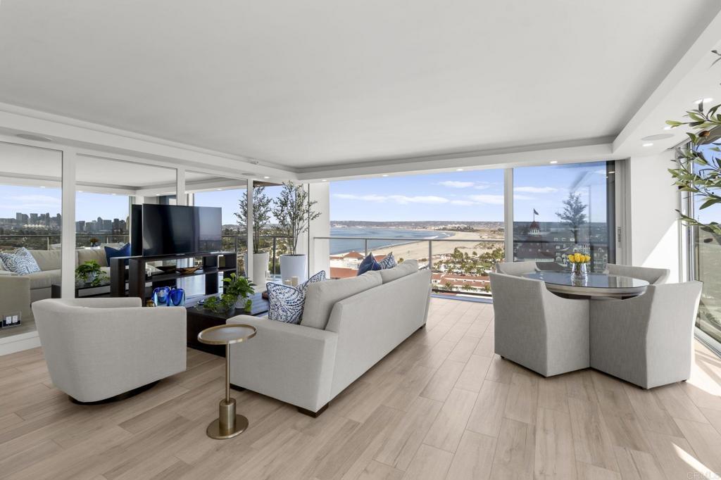 1710 Avenida del Mundo 1408