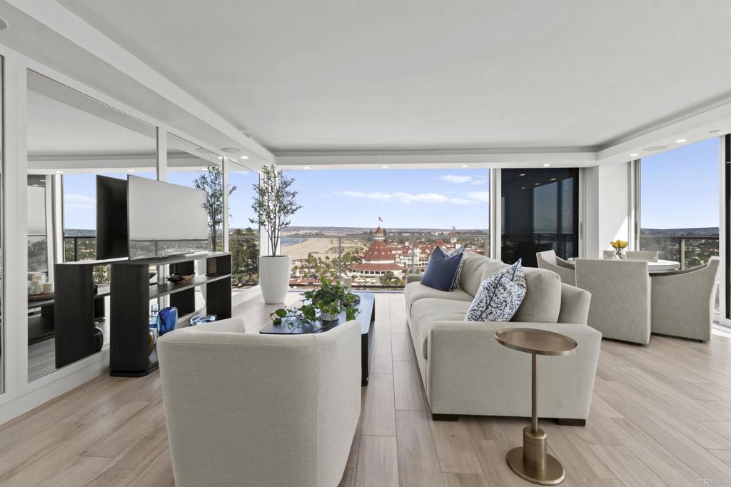 1710 Avenida del Mundo 1408