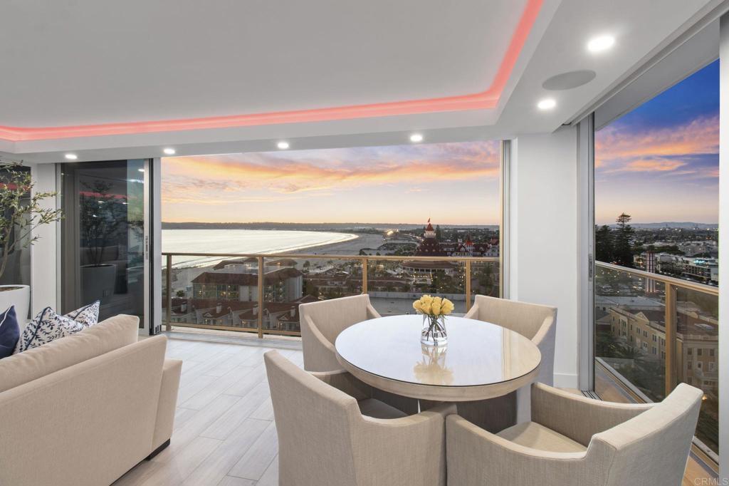 1710 Avenida del Mundo 1408