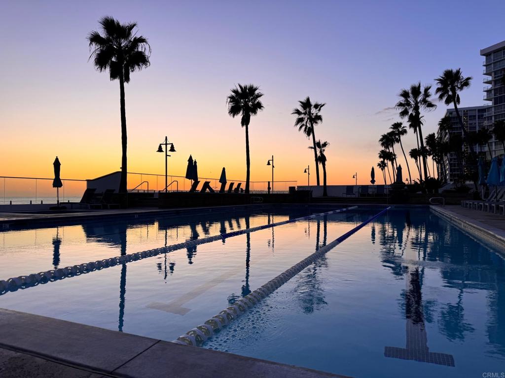 1710 Avenida del Mundo 1408