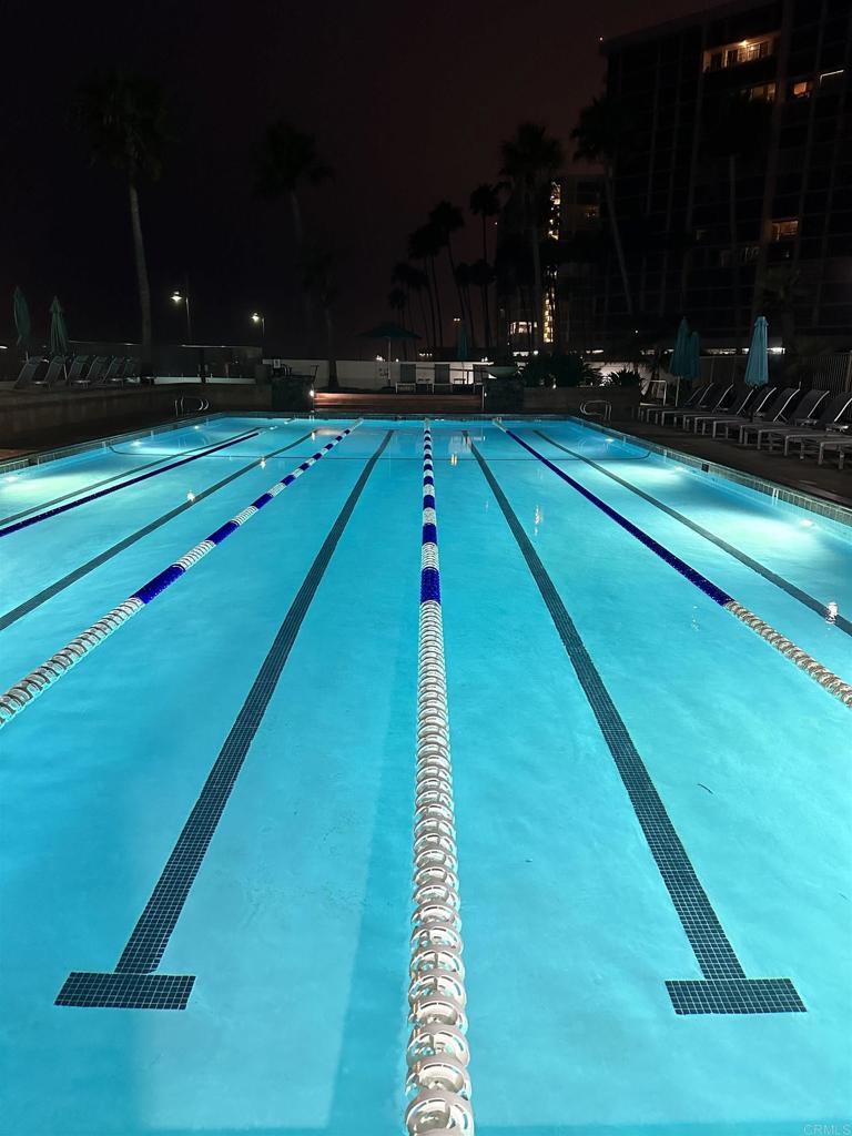 1820 Avenida Del Mundo 208