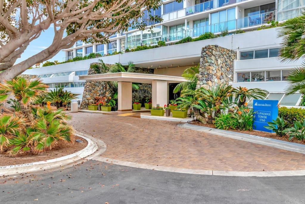 1760 Avenida Del Mundo 504