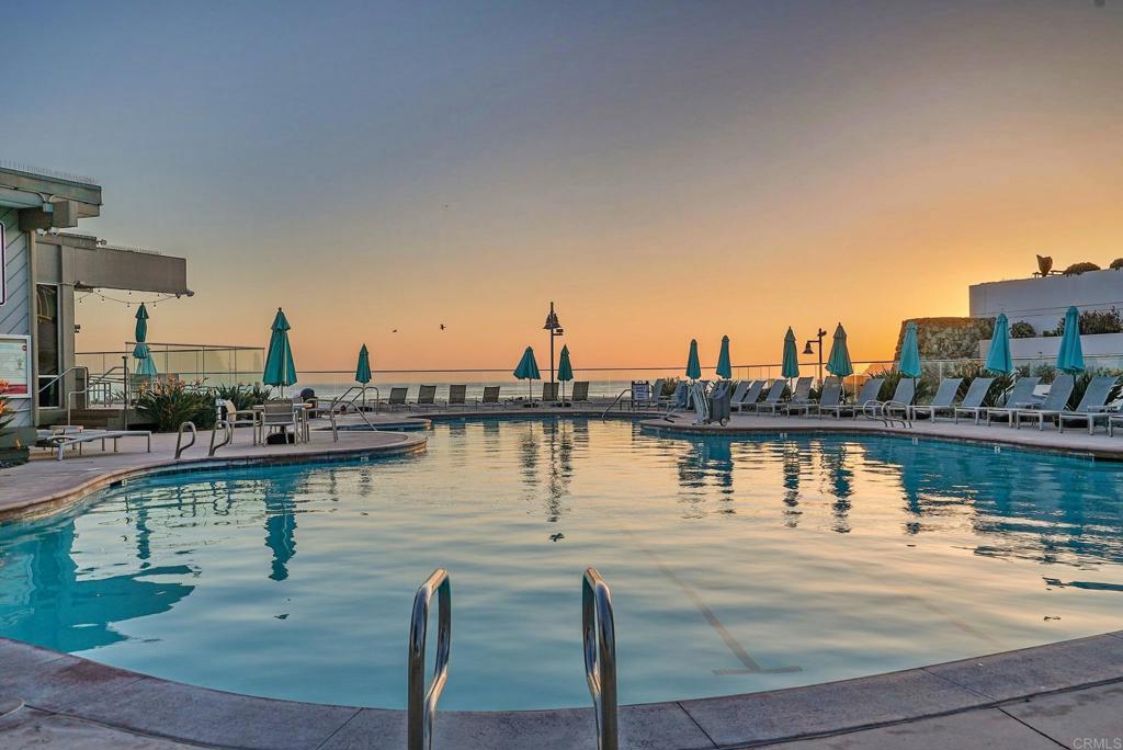 1770 Avenida Del Mundo 809