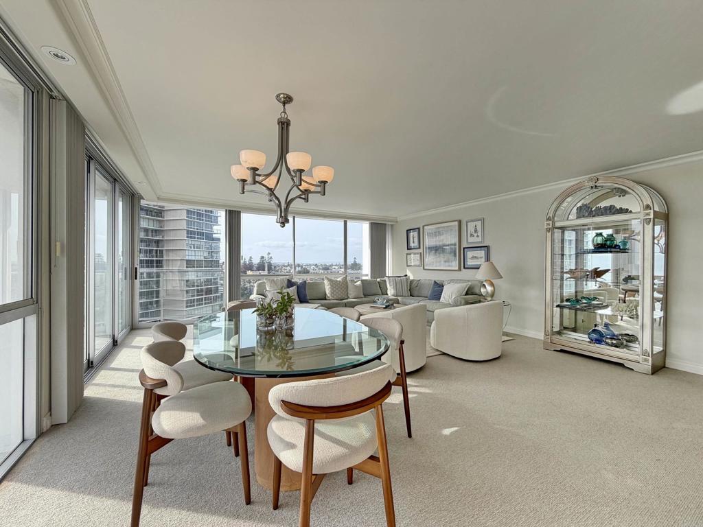 1770 Avenida Del Mundo 809