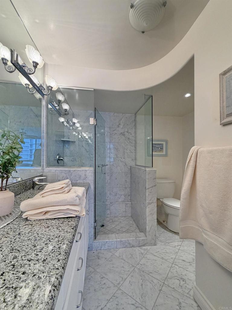 1770 Avenida Del Mundo 809