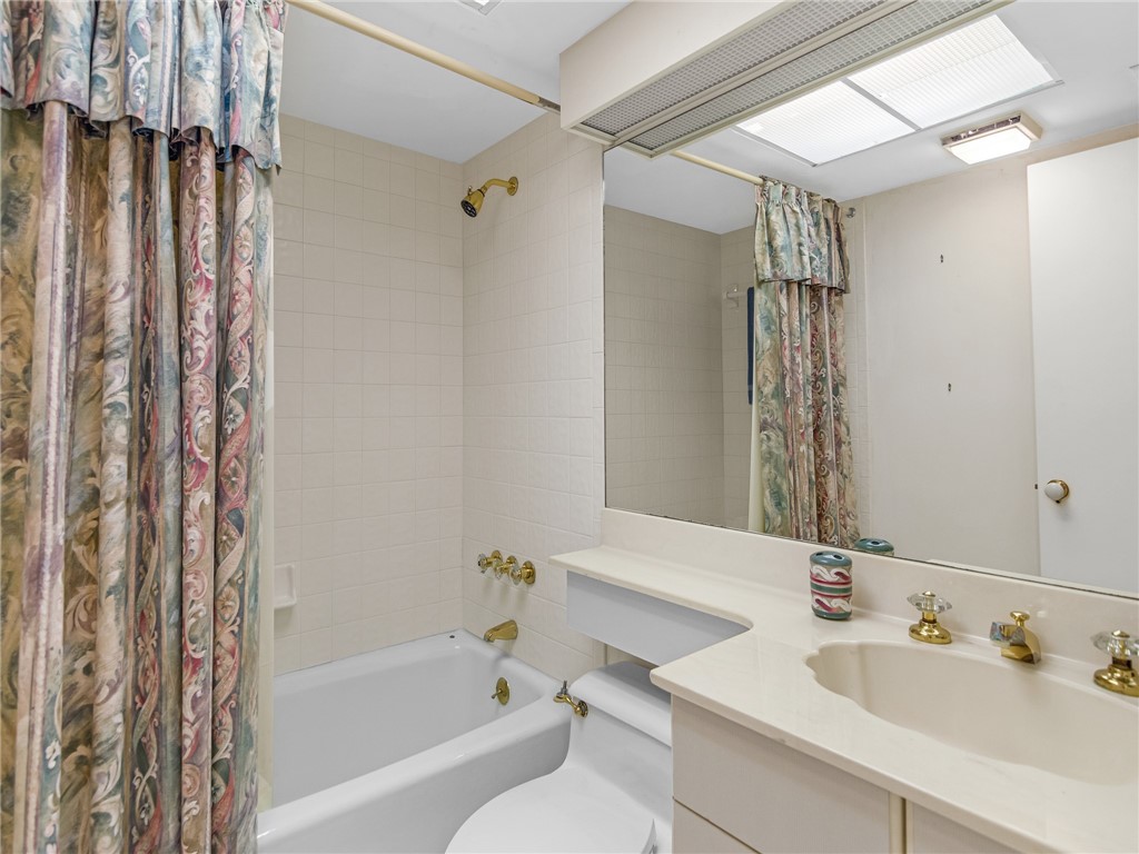 8444 Oceanside Drive D31