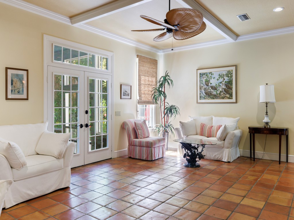 601 Tomahawk Trail