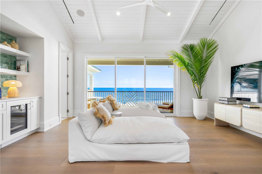 3750 Ocean Drive