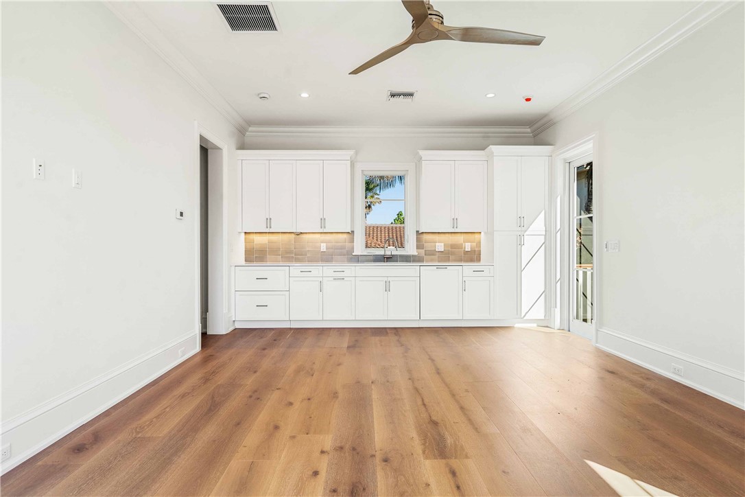 3750 Ocean Drive