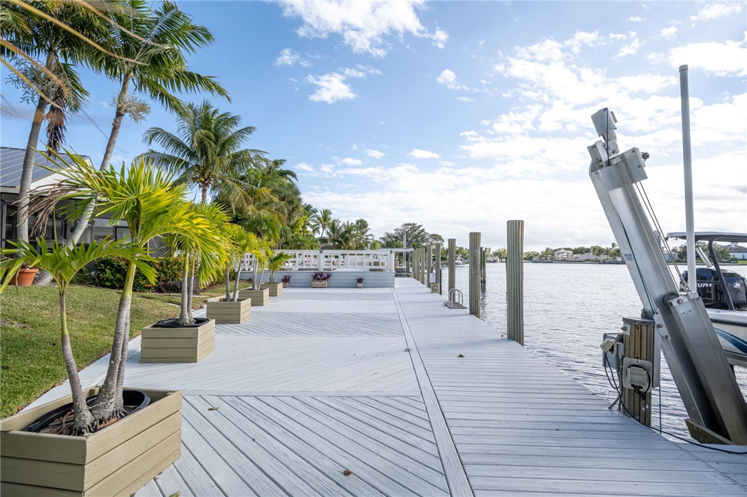 705 Harbour Drive