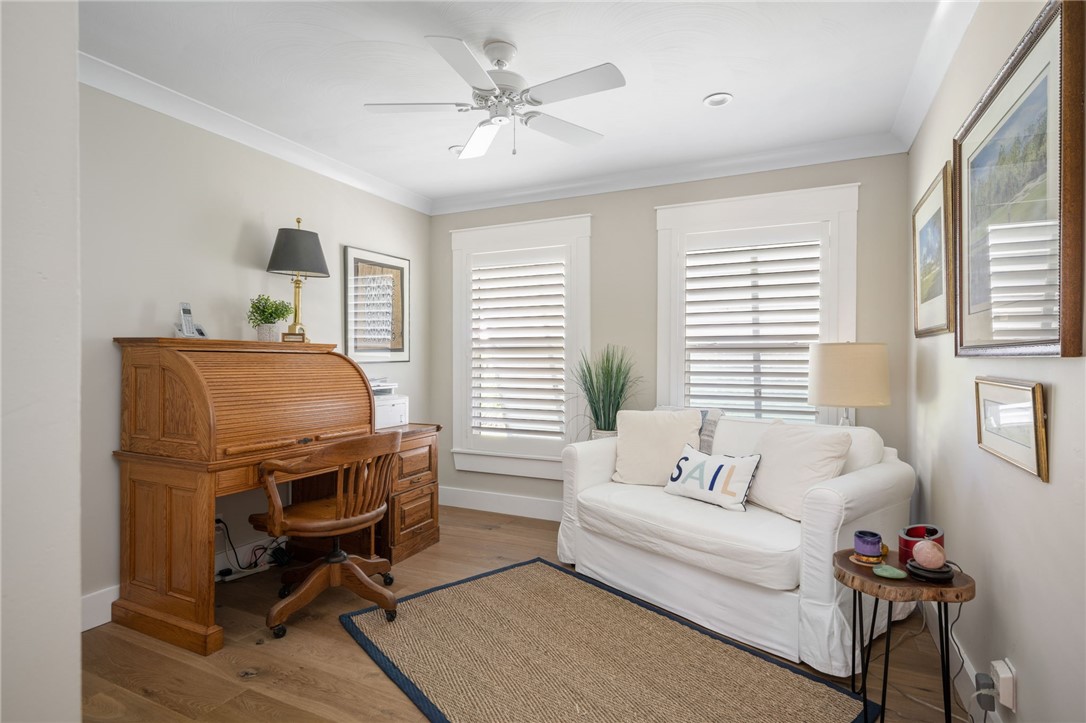 1100 Admirals Walk