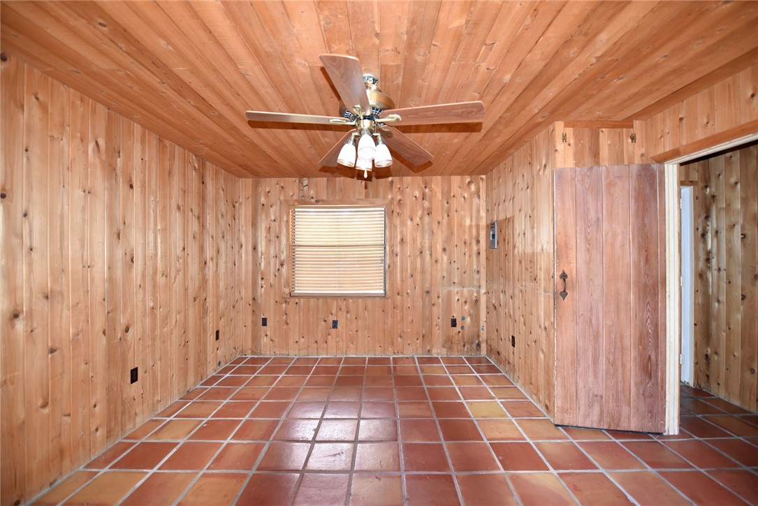 3362 Selvitz Road