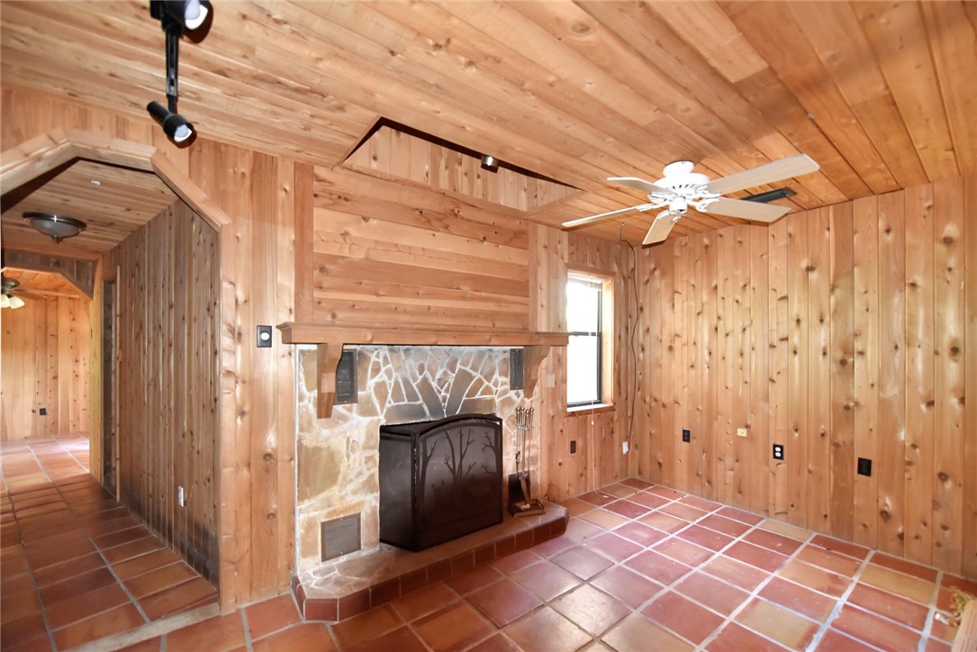 3362 Selvitz Road