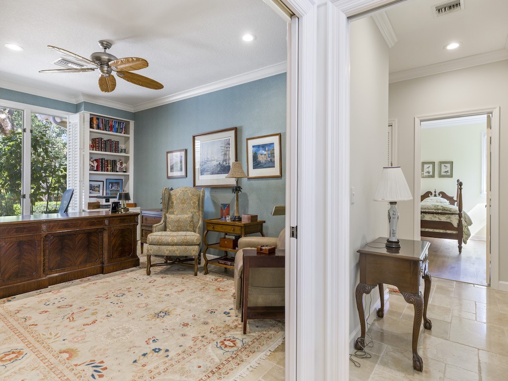 21 S White Jewel Court