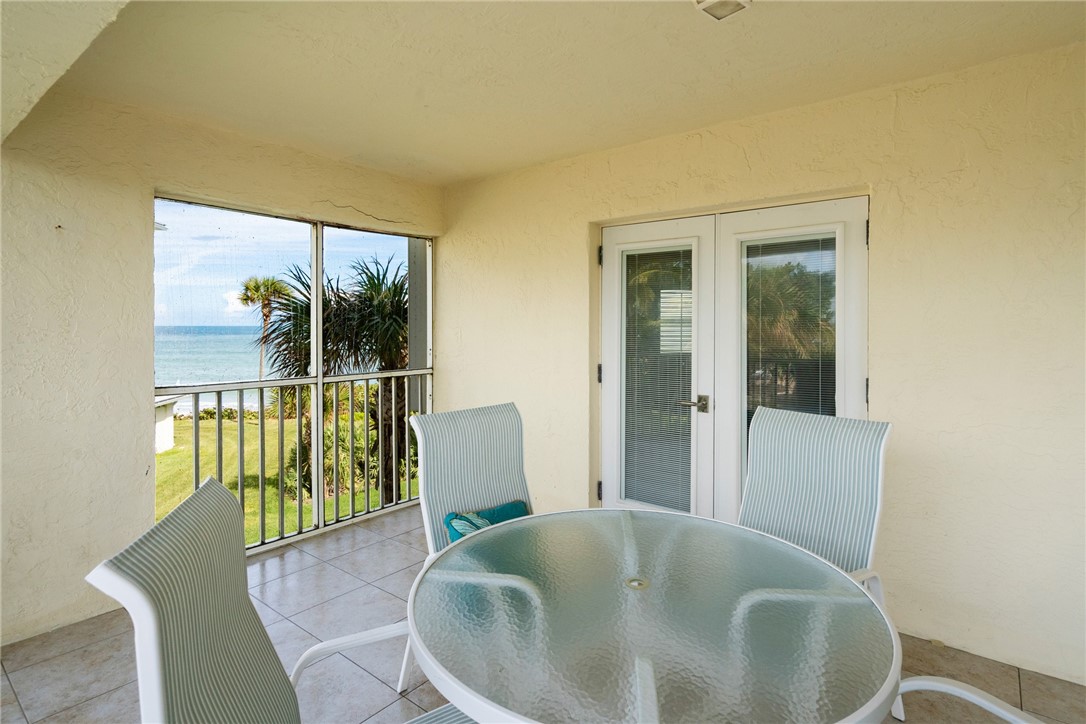 8880 N Sea Oaks Way 201