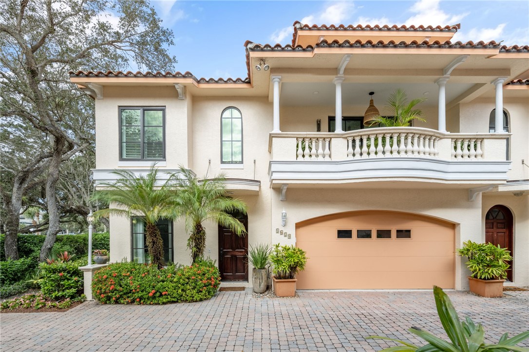 1624 Club Drive