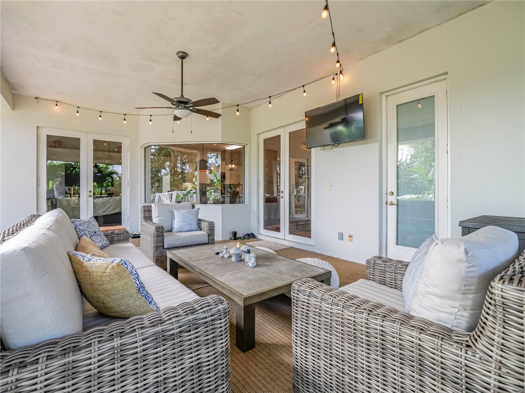 360 40th Court SW