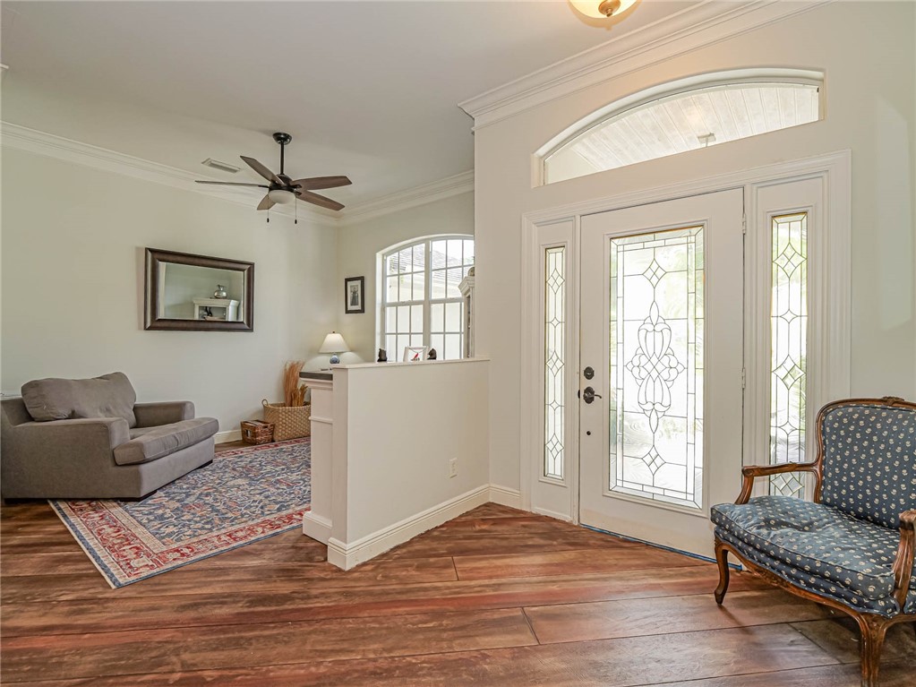 360 40th Court SW