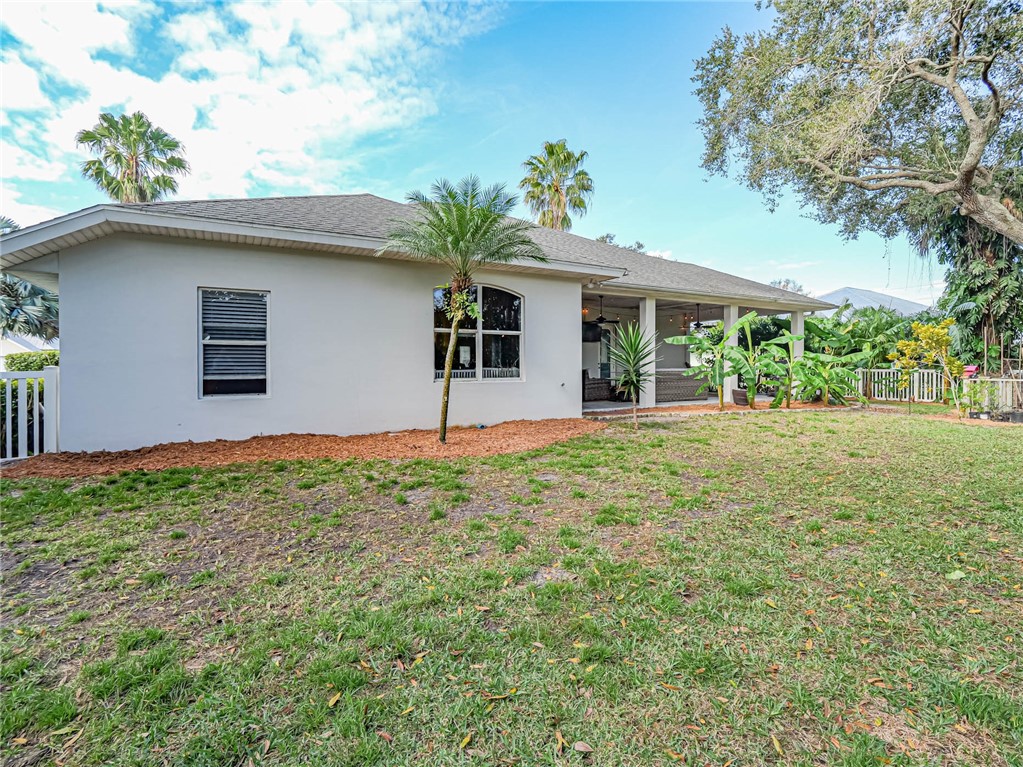 360 40th Court SW