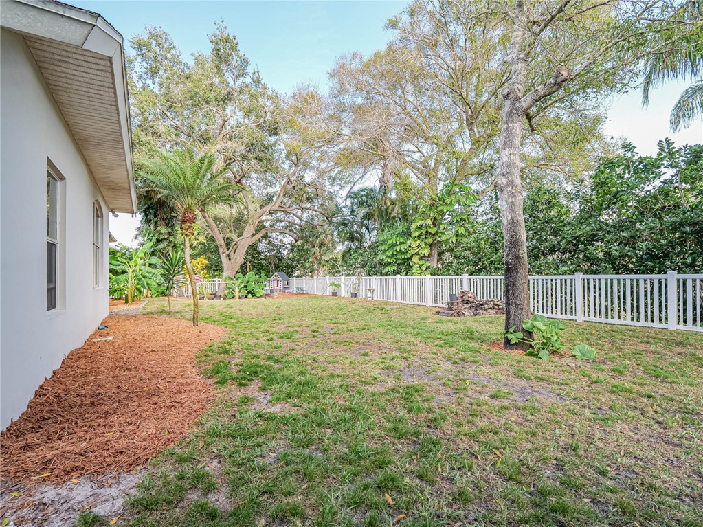 360 40th Court SW
